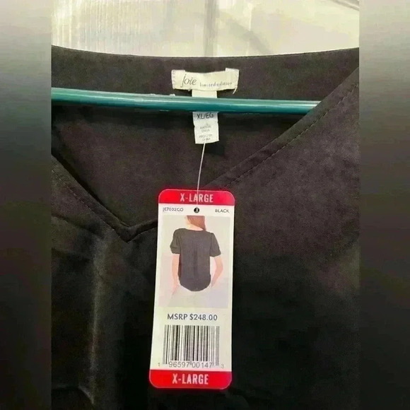 NWT Joie limited edition 3/4 sleeve smocked top - Picture 4 of 5